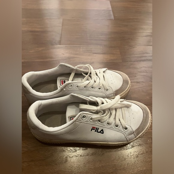 Fila Casual Sneakers - Picture 4 of 5